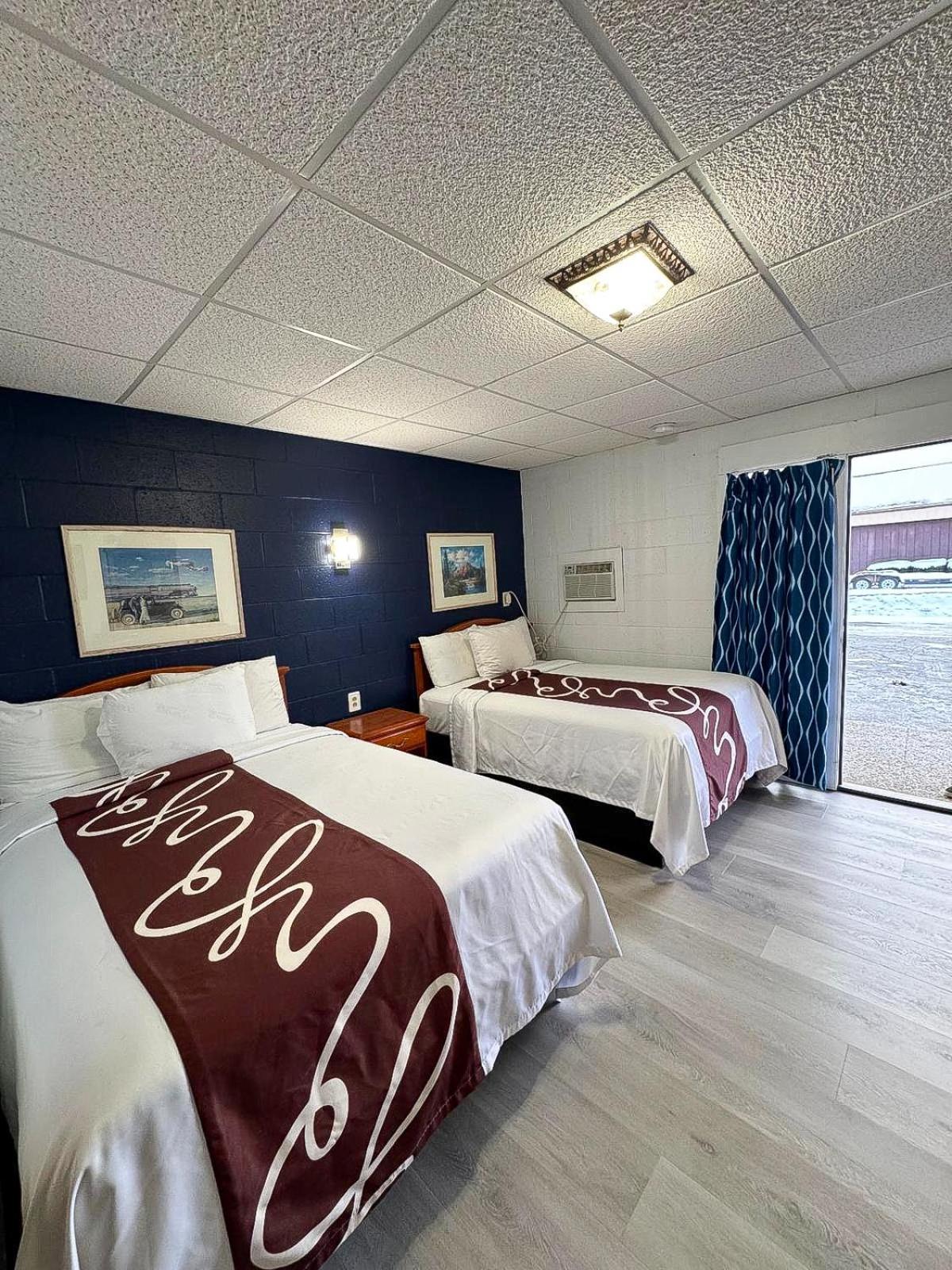 Sleep-Ees Inn, Saginaw & Frankenmuth Exteriér fotografie